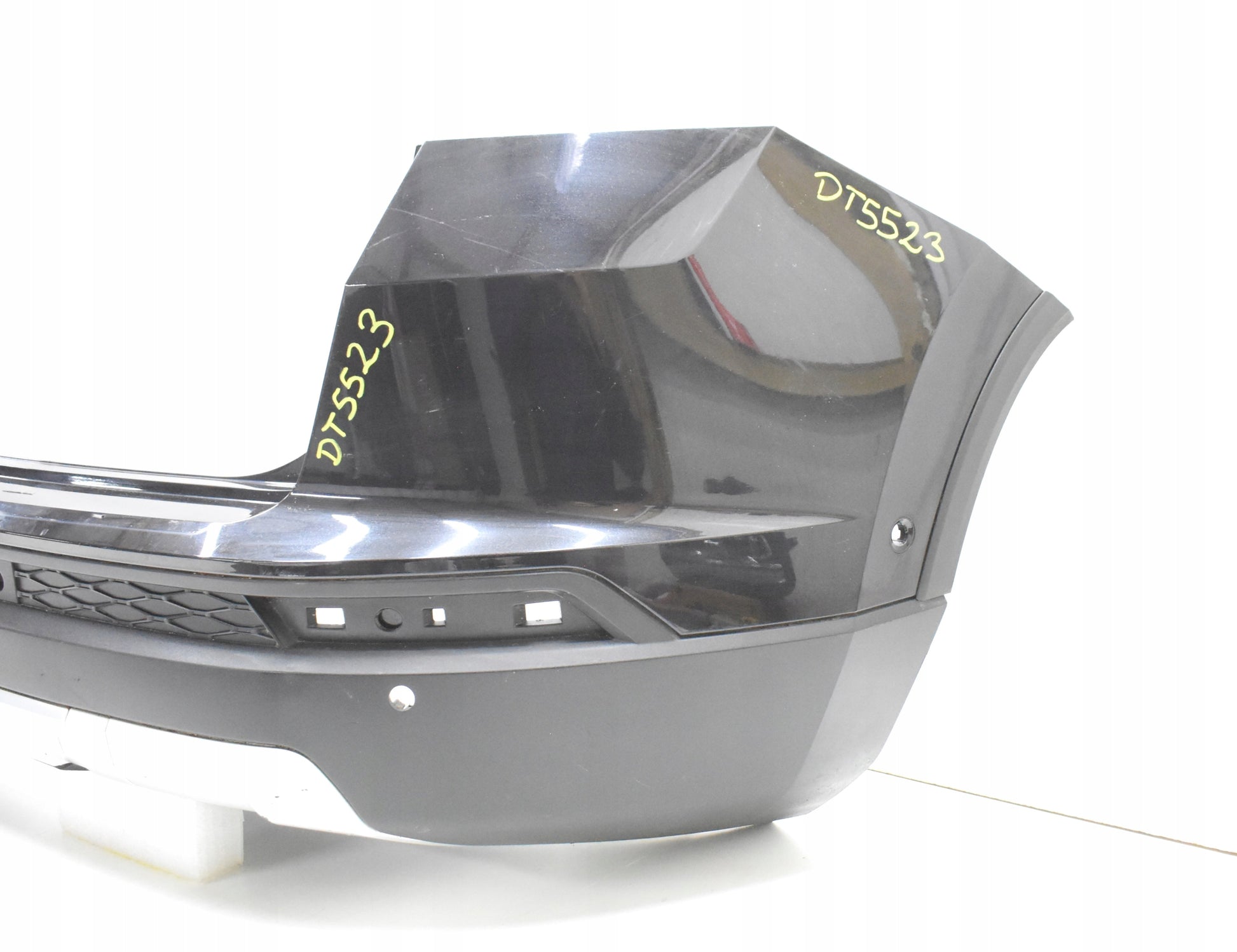 SEAT ATECA 575 REAR BUMPER ORG 16+