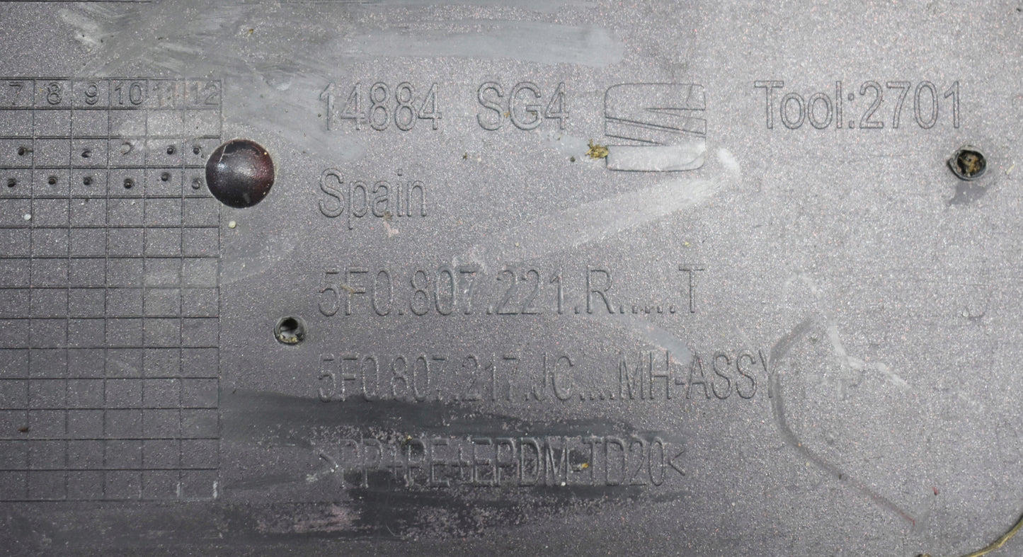 SEAT LEON III LIFT 5F0 FRONT BUMPER + BOTTOM