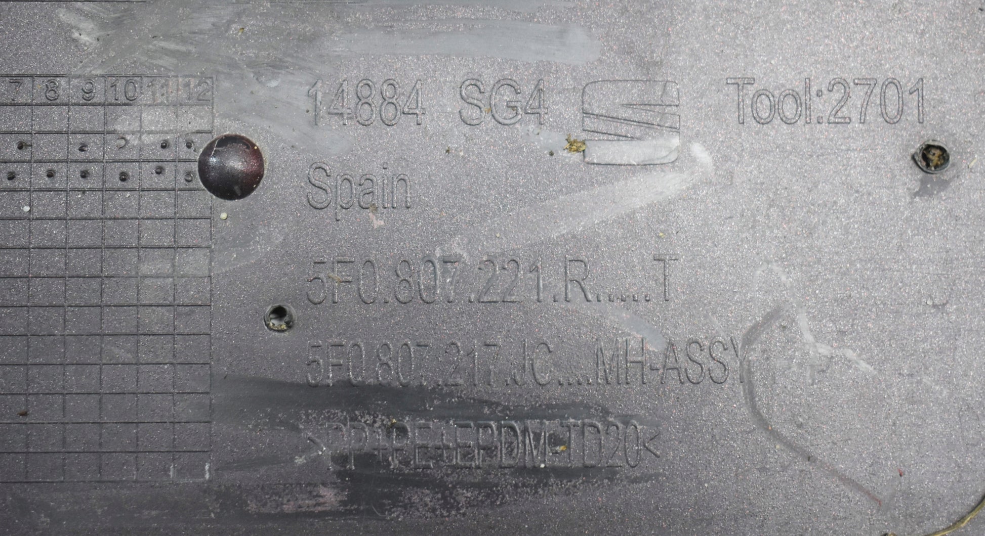 SEAT LEON III LIFT 5F0 FRONT BUMPER + BOTTOM