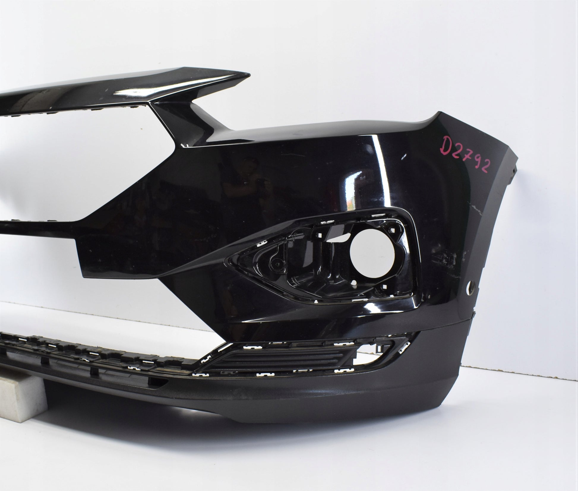 SEAT TARRACO 5JF Front Bumper - Excellent Original Condition