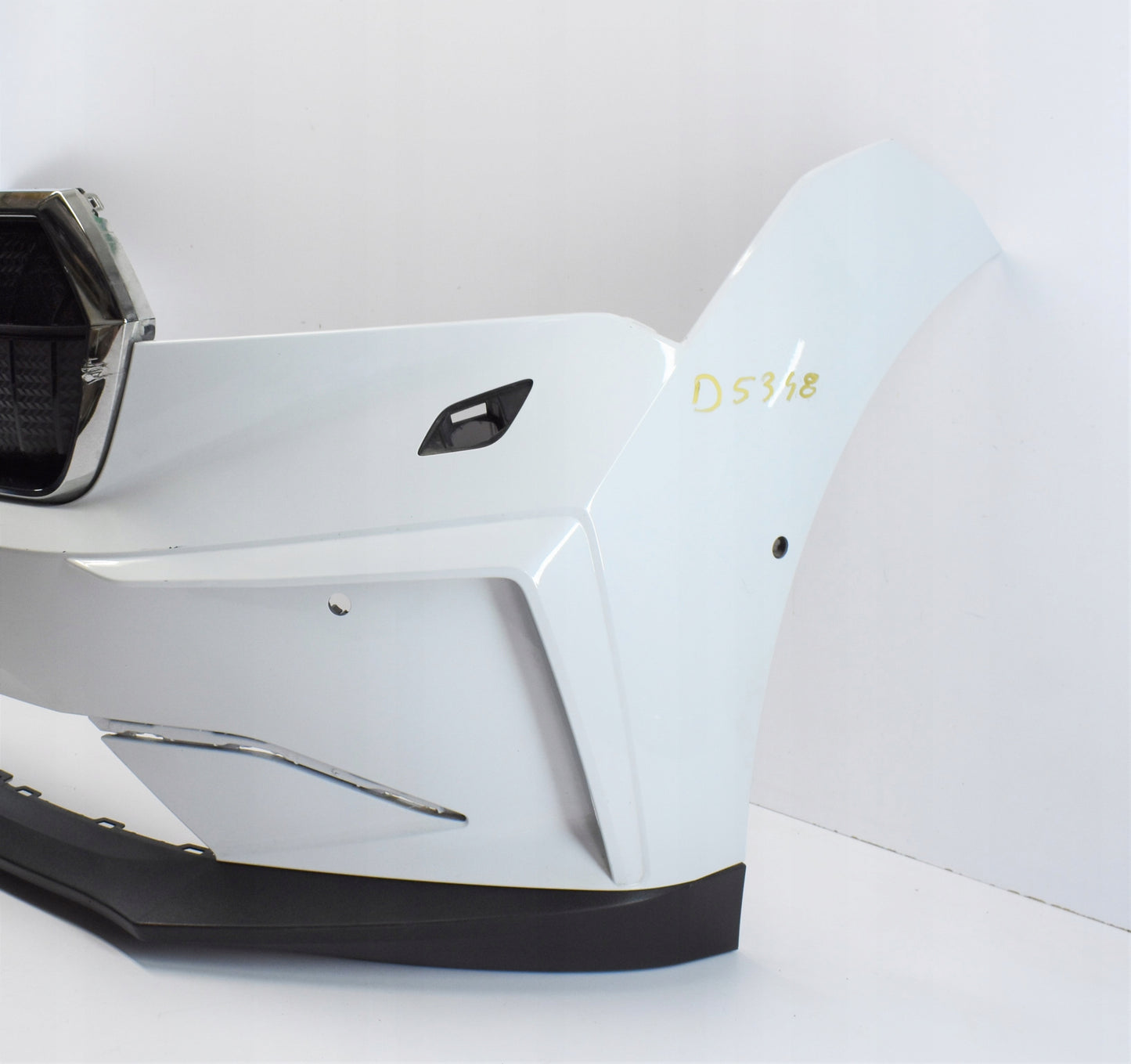 SKODA ENYAQ 5LA FRONT BUMPER EXCELLENT CONDITION