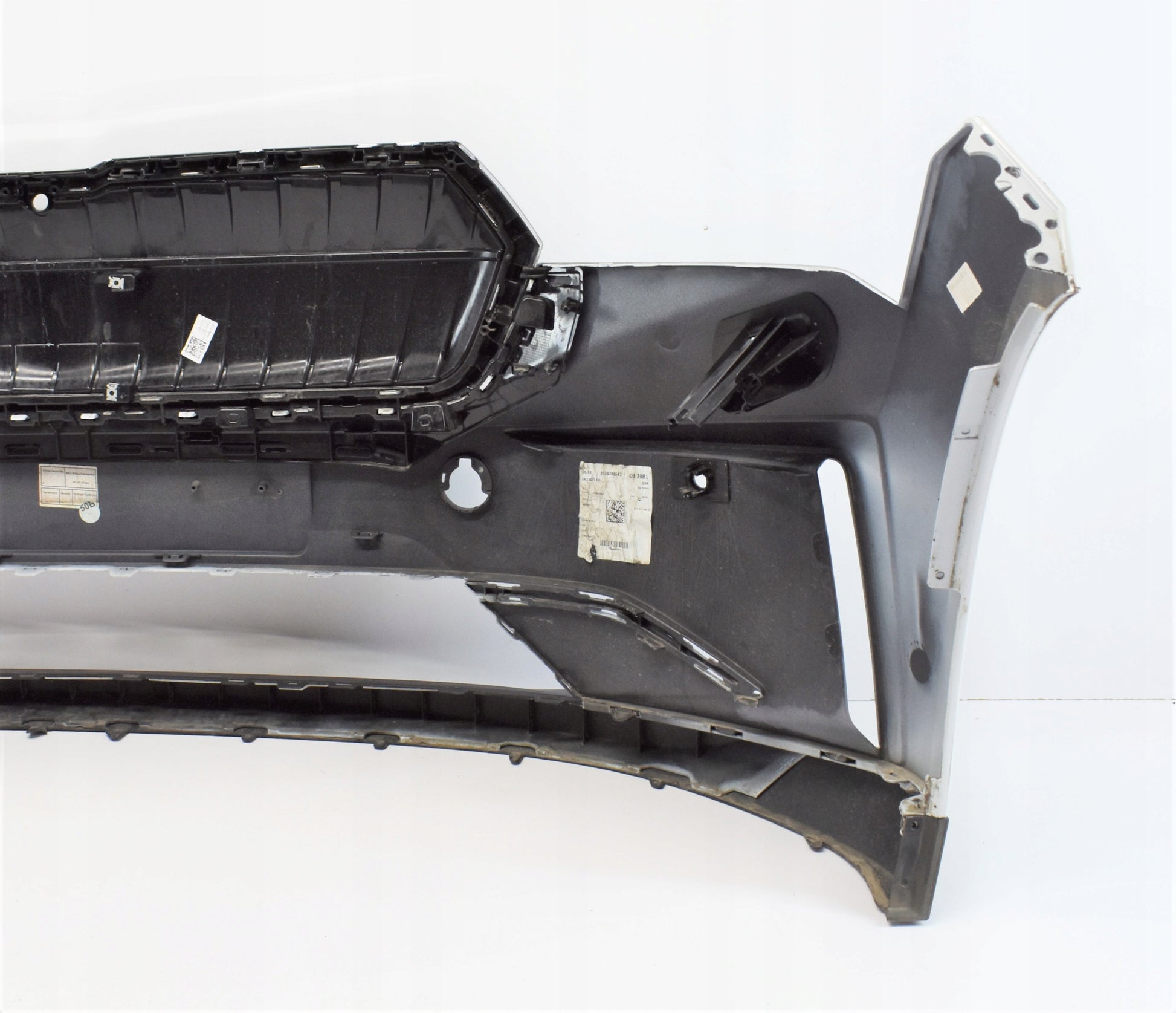 SKODA ENYAQ 5LA FRONT BUMPER EXCELLENT CONDITION