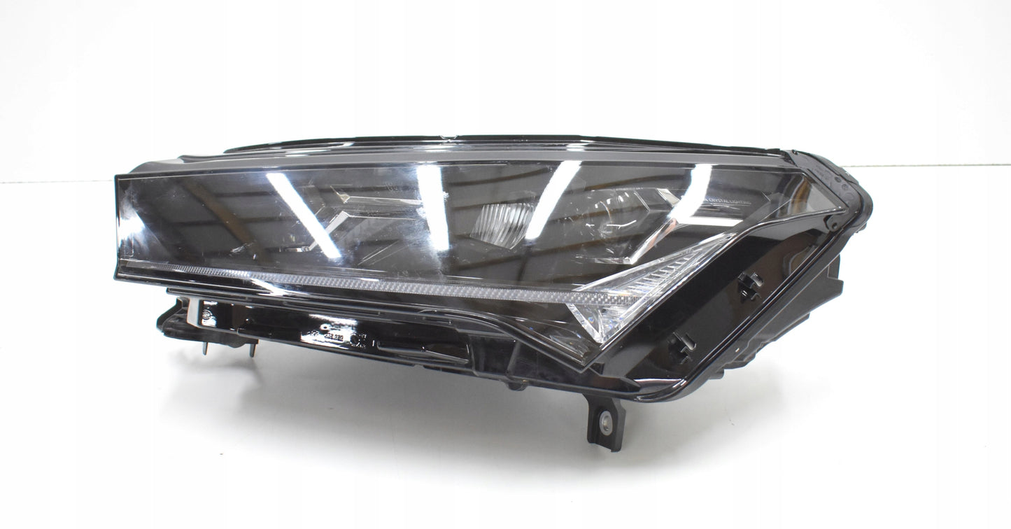 SKODA ENYAQ 5LB LEFT FRONT HEADLIGHT CRYSTAL ORG EU 5LB941015H