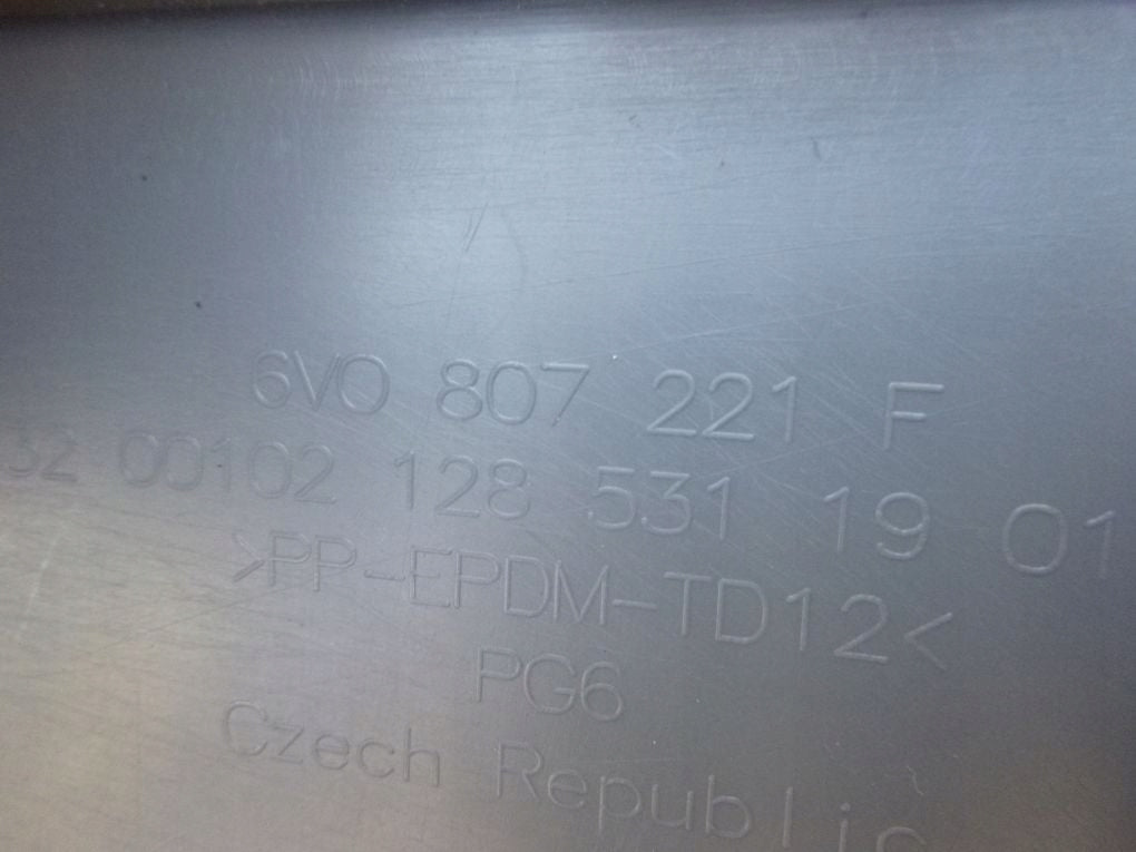 SKODA FABIA III 3 6V0 LIFT 18- Front Bumper