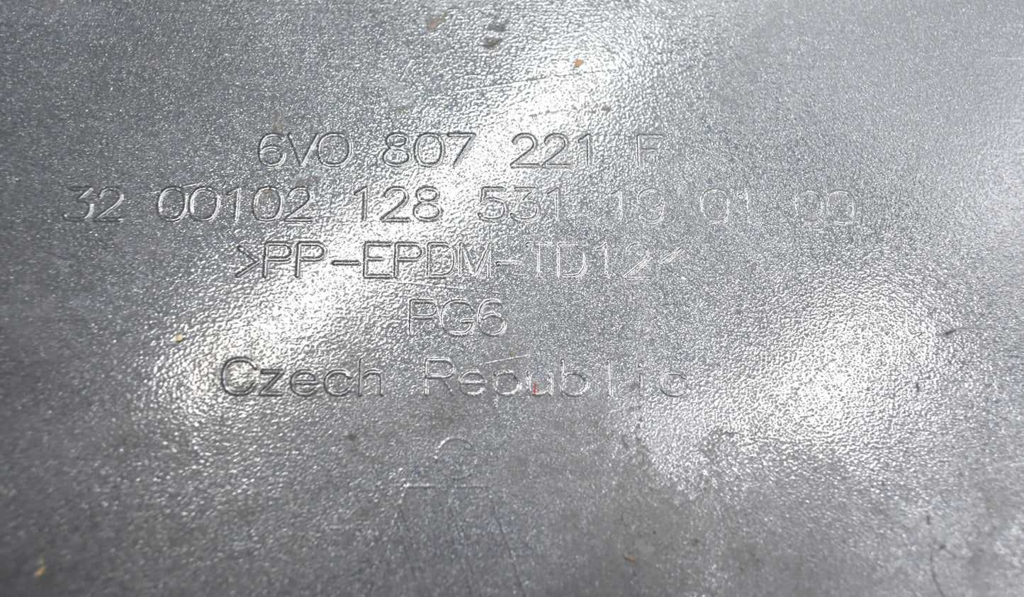 SKODA FABIA III LIFT 6V FRONT BUMPER ORG + GRILLE