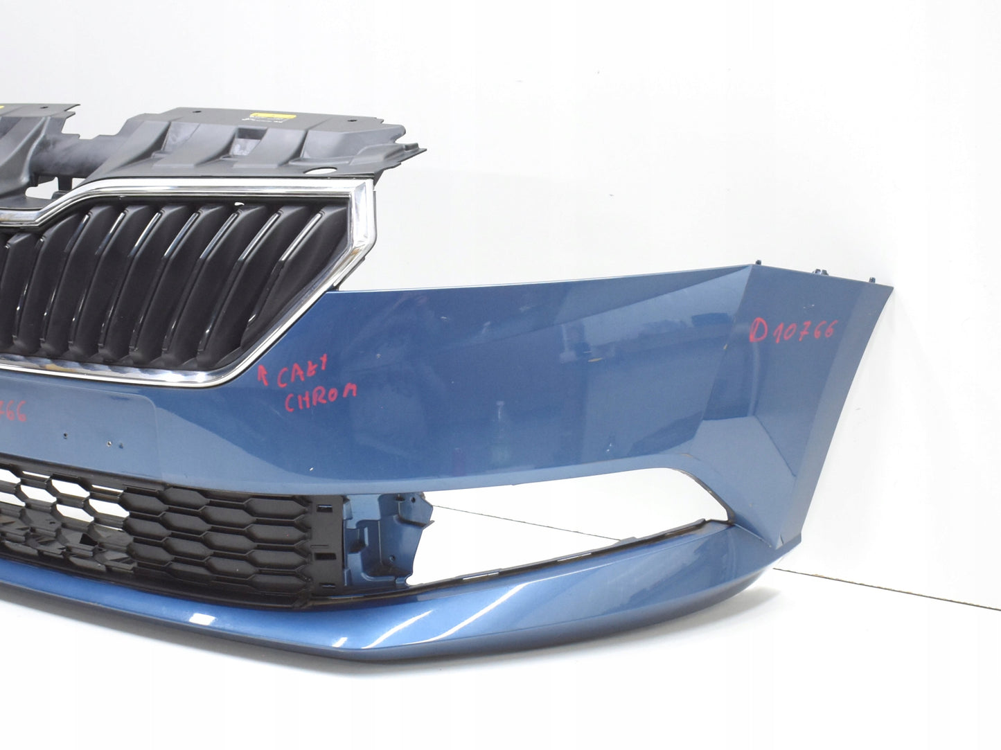 SKODA FABIA III LIFT 6V0 FRONT BUMPER ORG