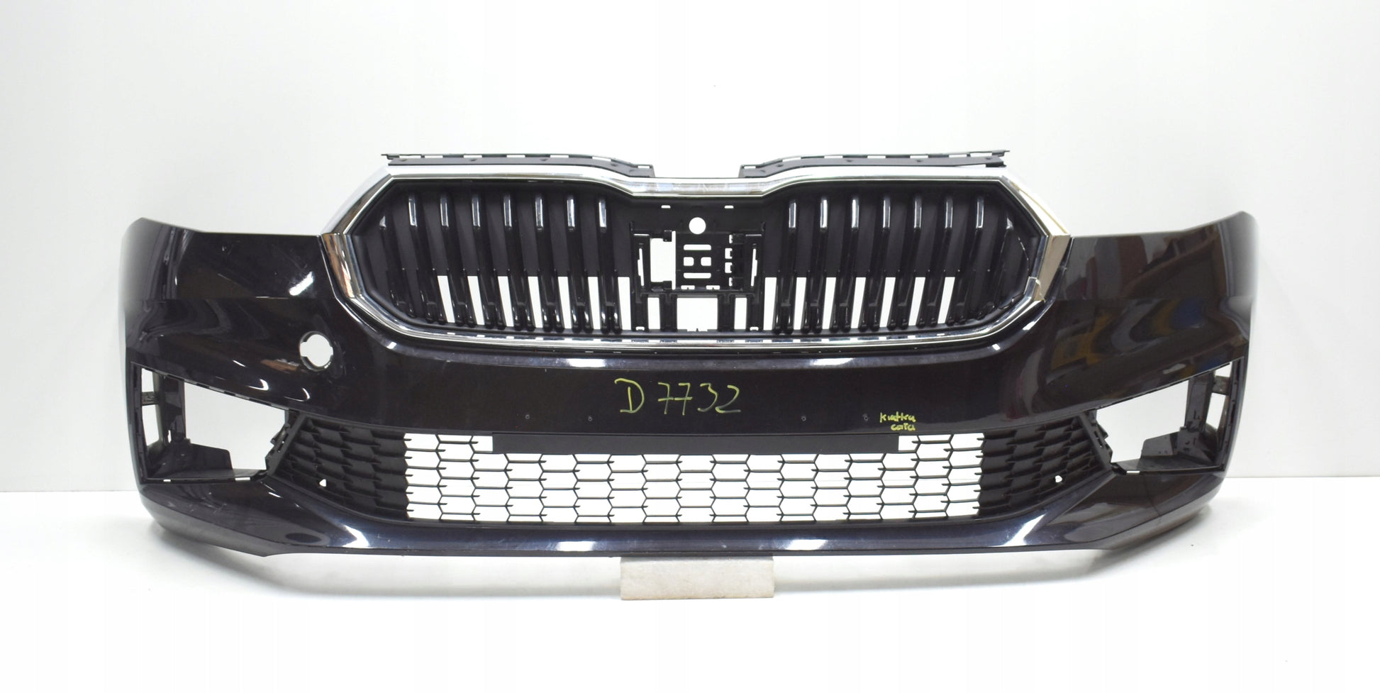 SKODA FABIA IV 6VA FRONT BUMPER ORG + GRILLE