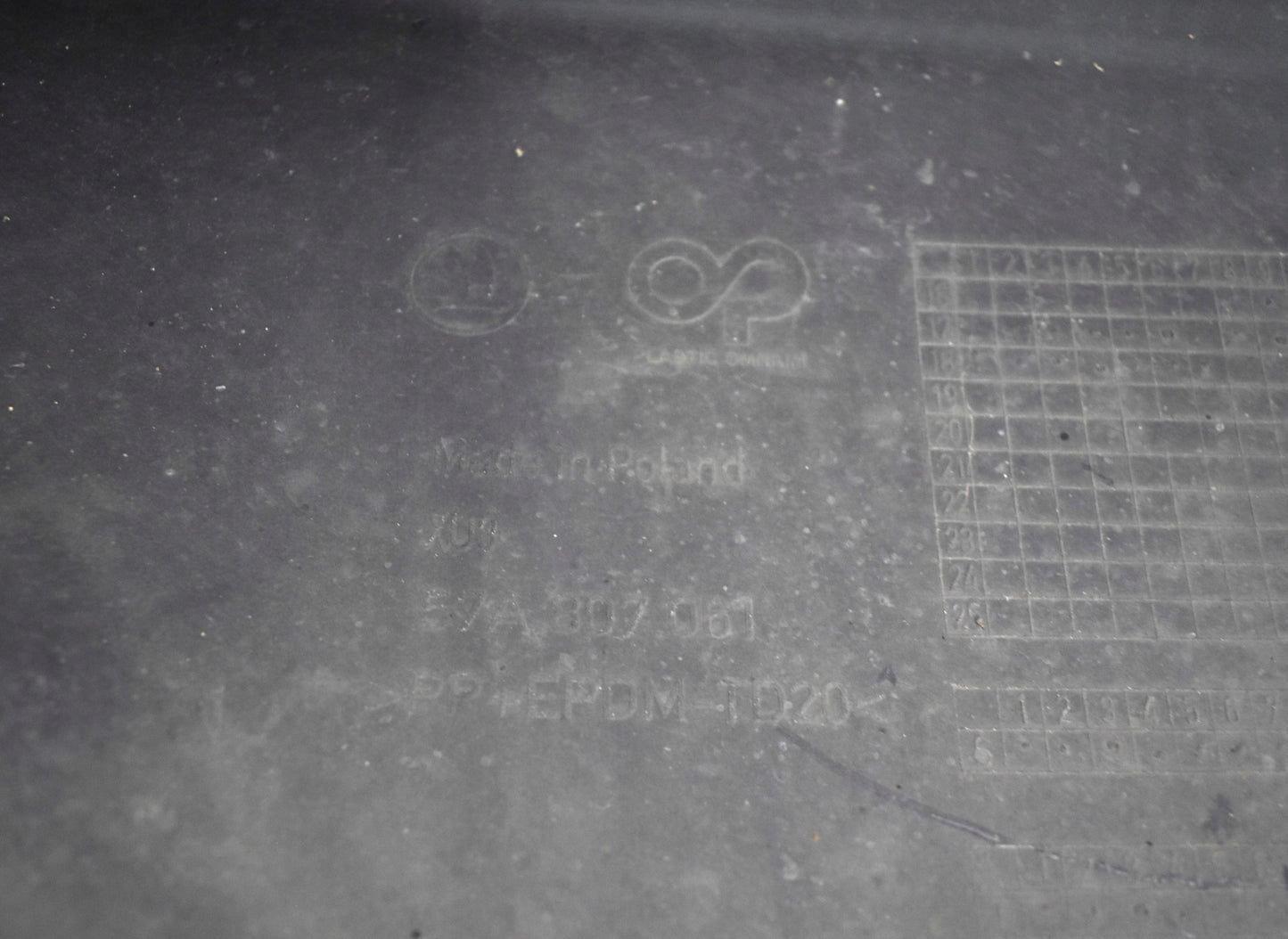 SKODA KAROQ 57A FRONT BUMPER ORG