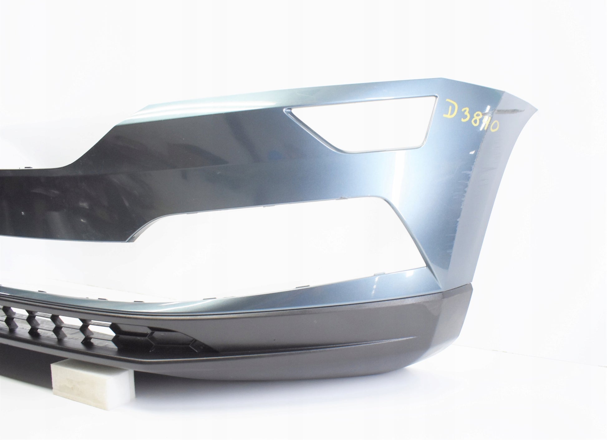 SKODA KAROQ 57A FRONT BUMPER SUPER CONDITION