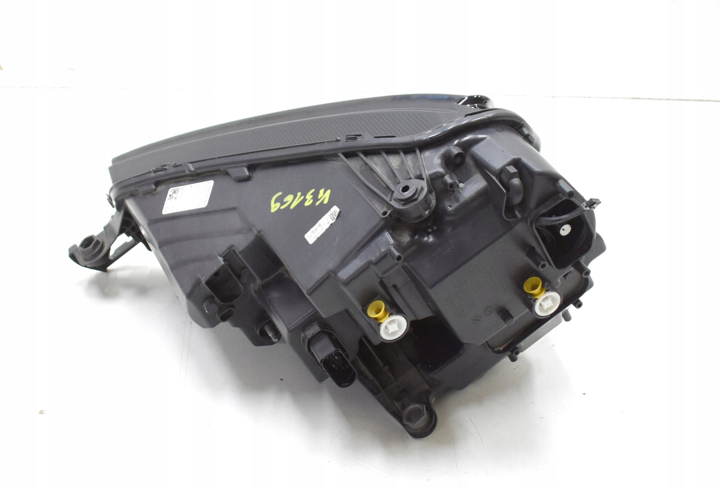 SKODA KAROQ 57B LIFT HEADLIGHT RIGHT FRONT CRYSTAL ORG EU 57B941036