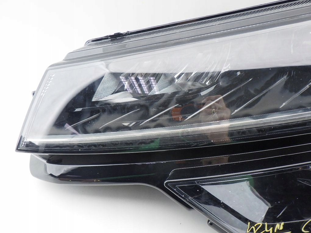 SKODA KAROQ FULL LED 17- LEFT HEADLIGHT