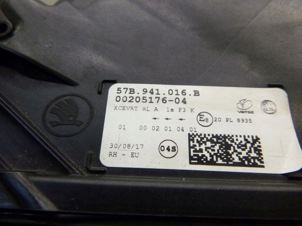 SKODA KAROQ FULL LED 17- Right Headlight