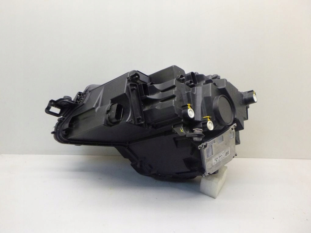 SKODA KAROQ FULL LED 17- Right Headlight