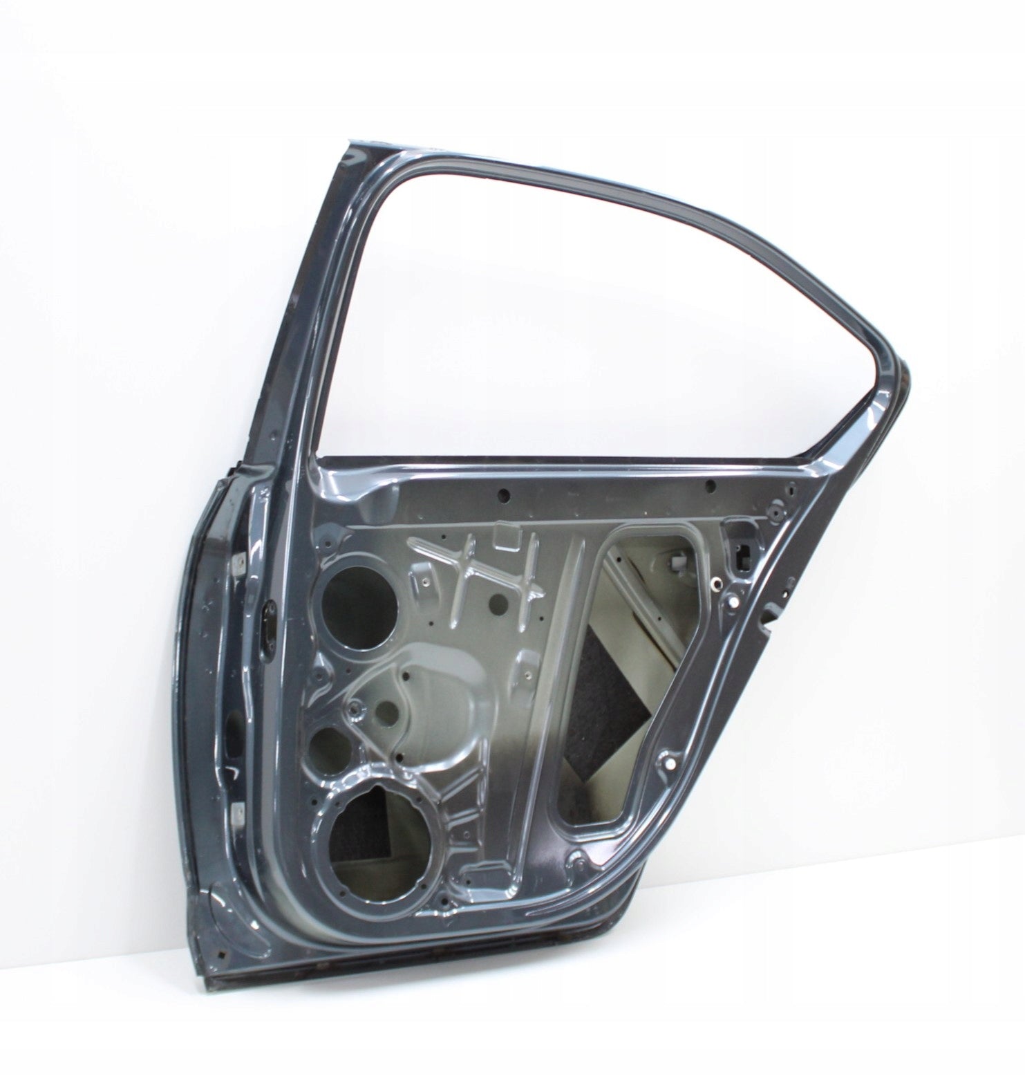 SKODA OCTAVIA III 5E5 RIGHT REAR DOOR ORG HB SEDAN 5E5833602