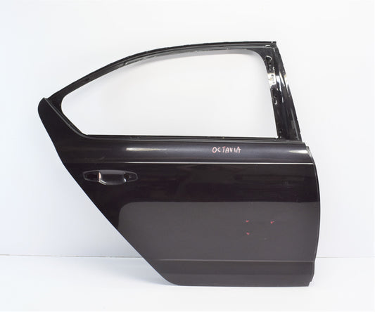 SKODA OCTAVIA III 5E5 RIGHT REAR DOOR SEDAN