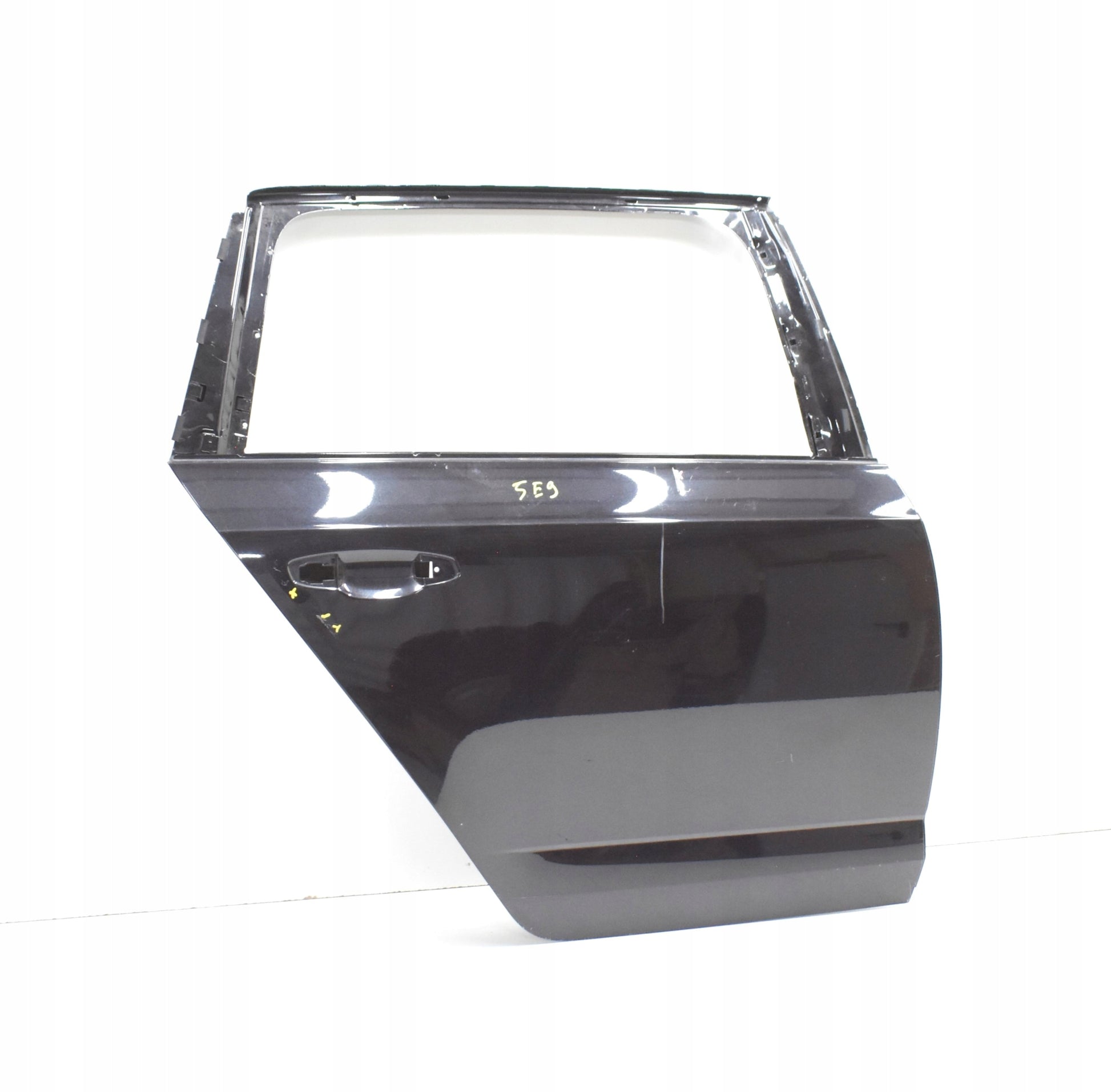 SKODA OCTAVIA III 5E9 RIGHT REAR DOOR ORIGINAL ESTATE