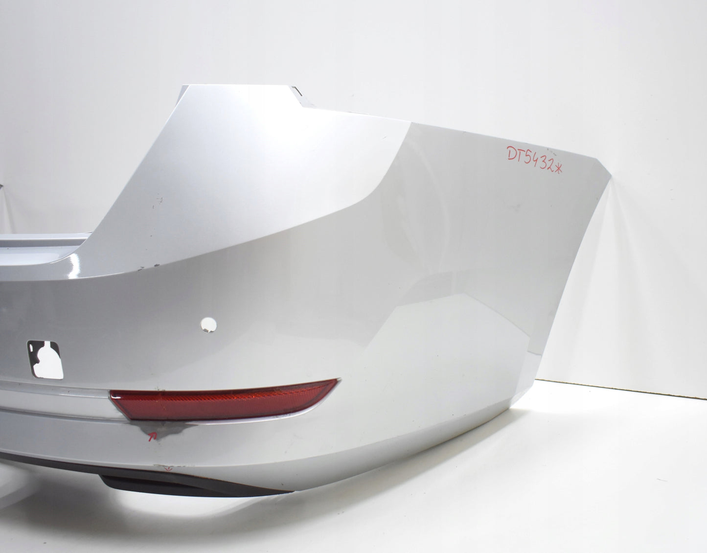 SKODA OCTAVIA IV 5E6 REAR BUMPER ORIGINAL SEDAN + BOTTOM