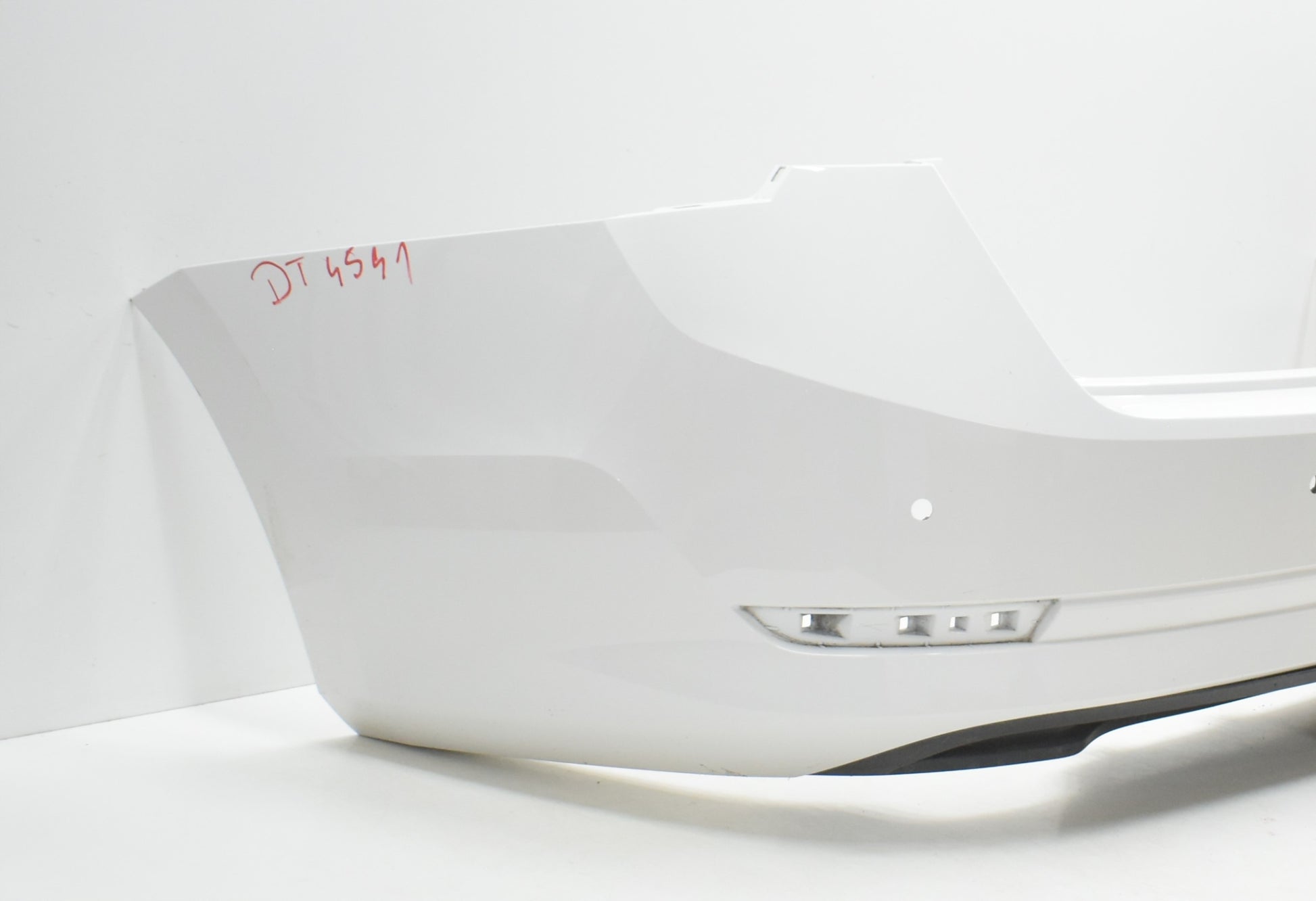 SKODA OCTAVIA IV 5E6 REAR BUMPER ORIGINAL SEDAN + BOTTOM