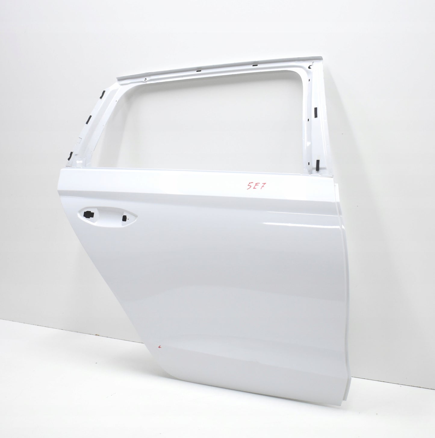 SKODA OCTAVIA IV 5E7 RIGHT REAR DOOR ORIGINAL ESTATE