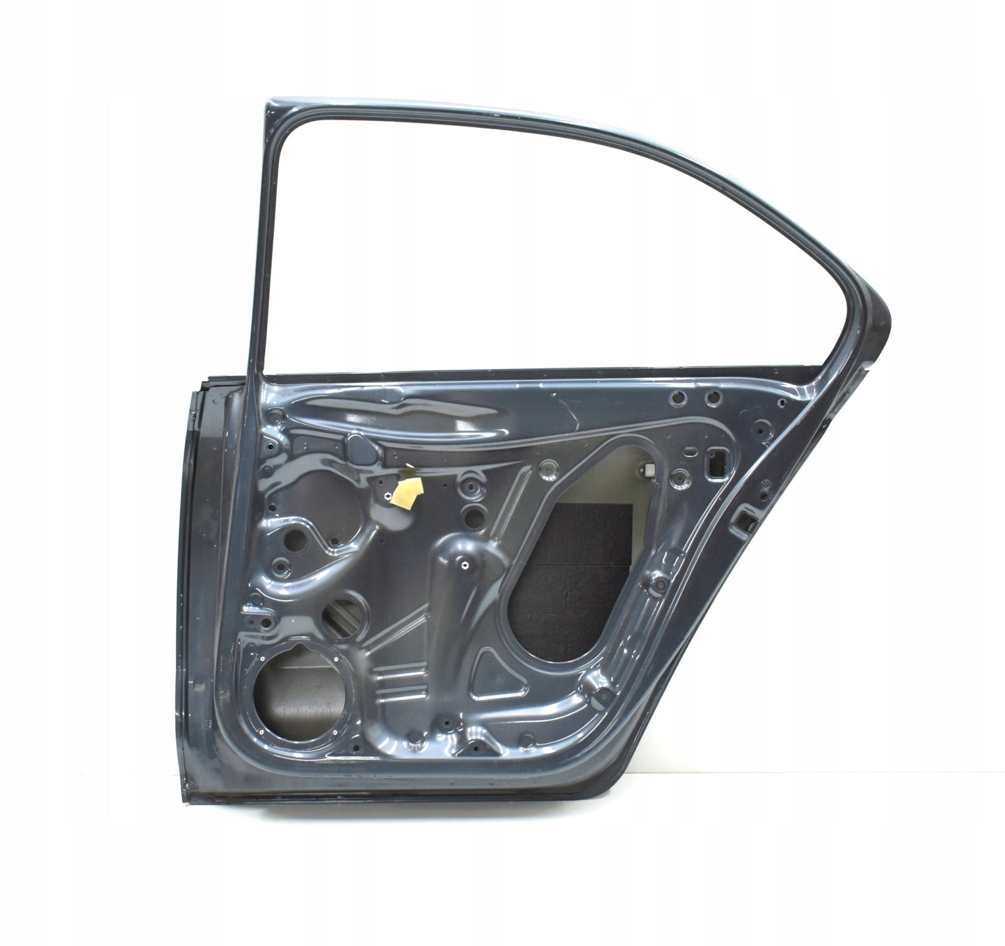 SKODA RAPID 5JA LIFTBACK RIGHT REAR DOOR ORG