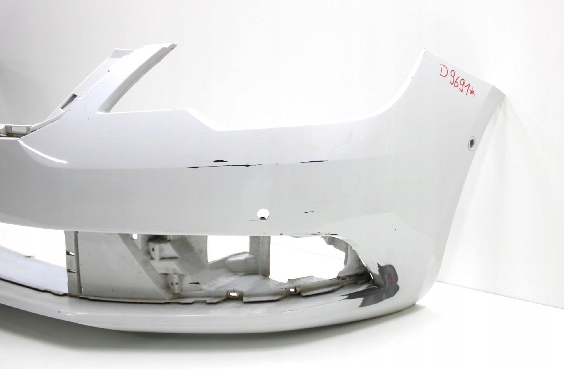 SKODA SUPERB II 3T LIFT FRONT BUMPER ORG