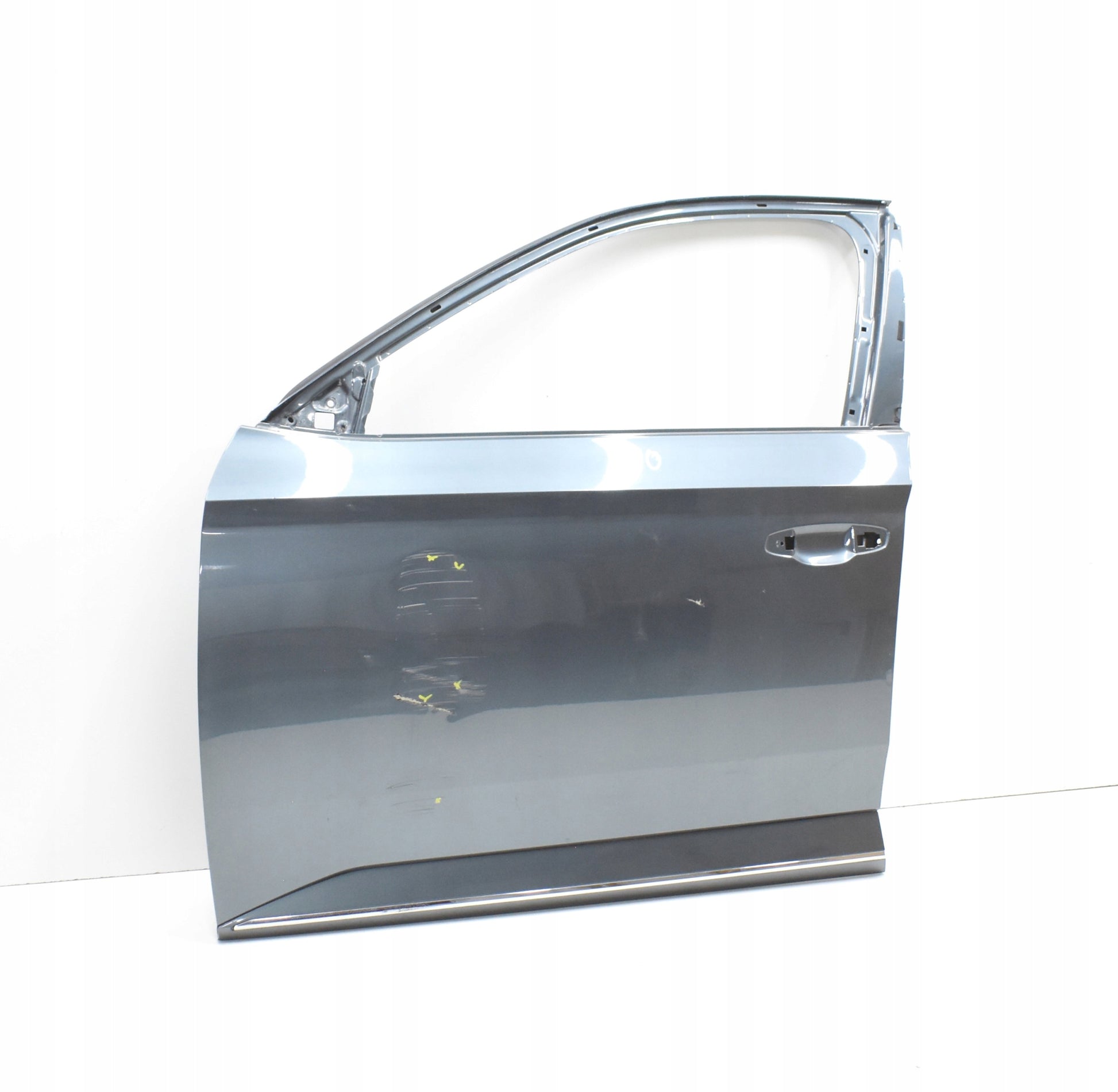 SKODA SUPERB III 3V LEFT FRONT DOOR ORG