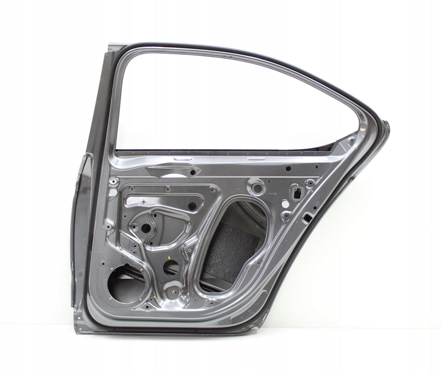 SKODA SUPERB III 3V5 Original Right Rear Door Sedan HB