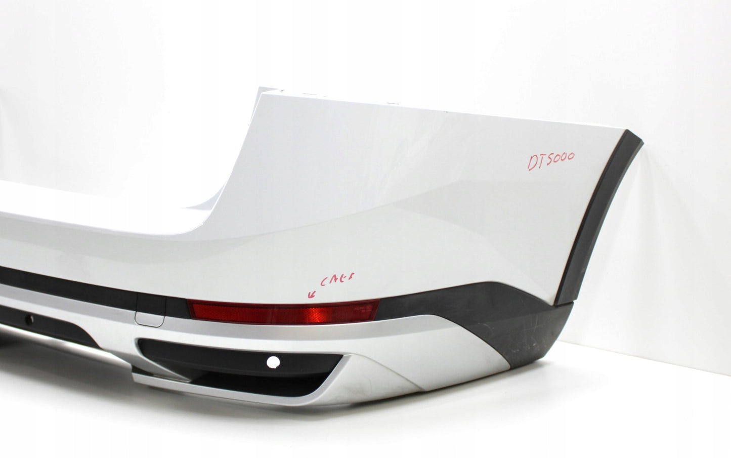 SKODA SUPERB III 3V9 SCOUT REAR BUMPER ORIGINAL ESTATE + BOTTOM