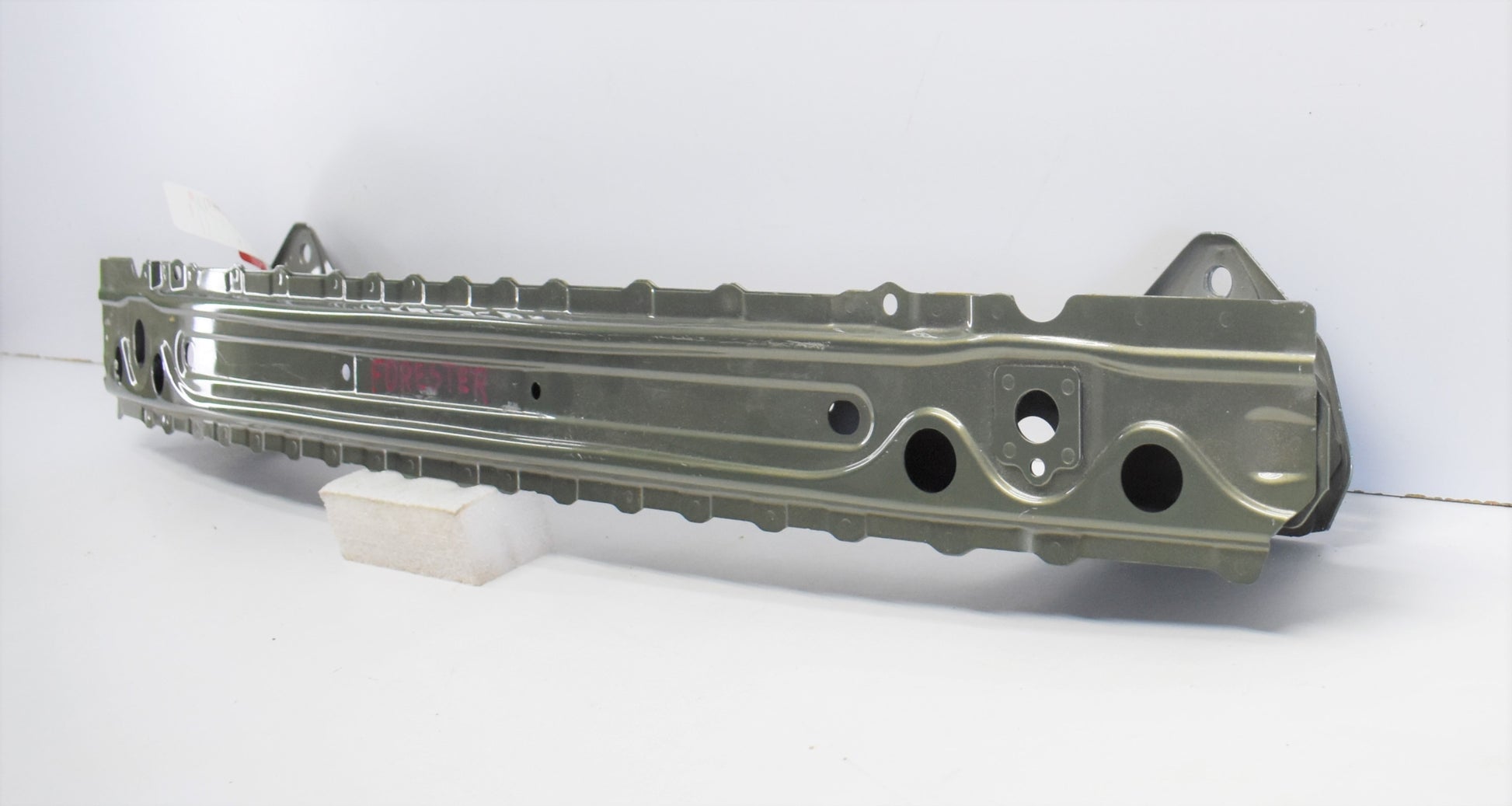 SUBARU FORESTER 5 REAR BUMPER BEAM ORG NEW