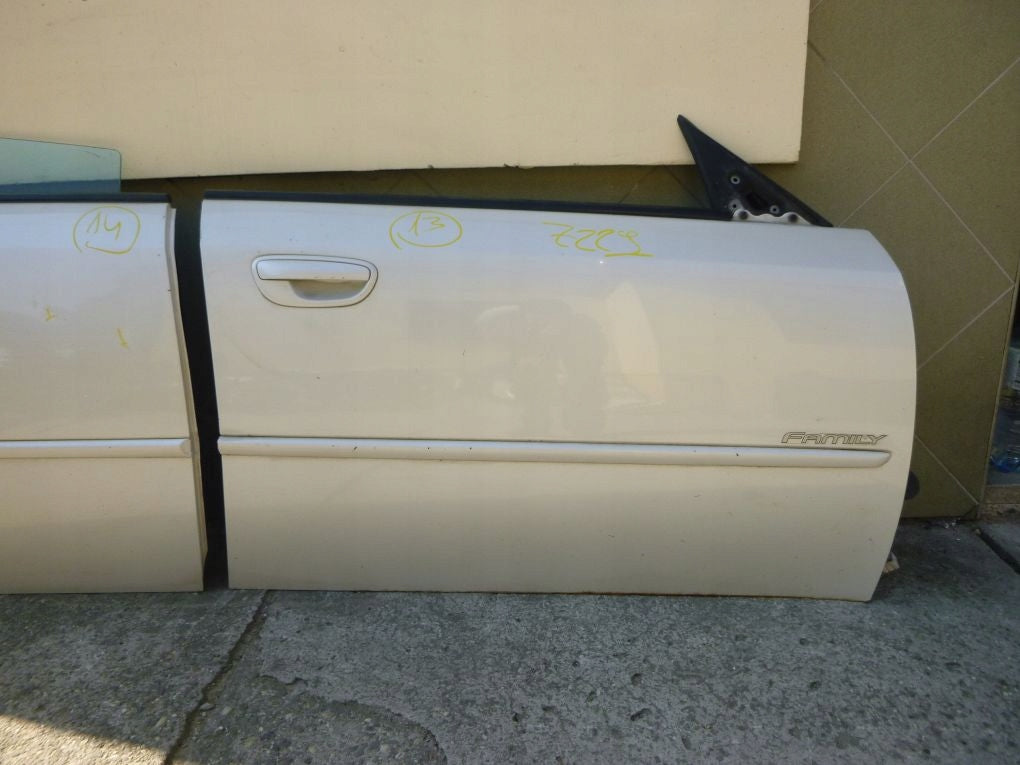 SUBARU LEGACY IV 4 DOOR RIGHT REAR FRONT