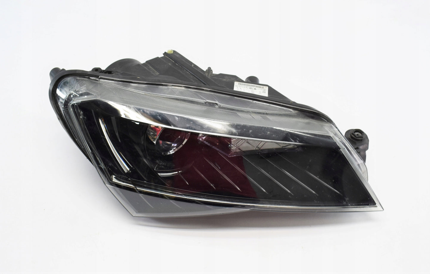 SUPERB III 3V HEADLIGHT RIGHT FRONT EU ORG