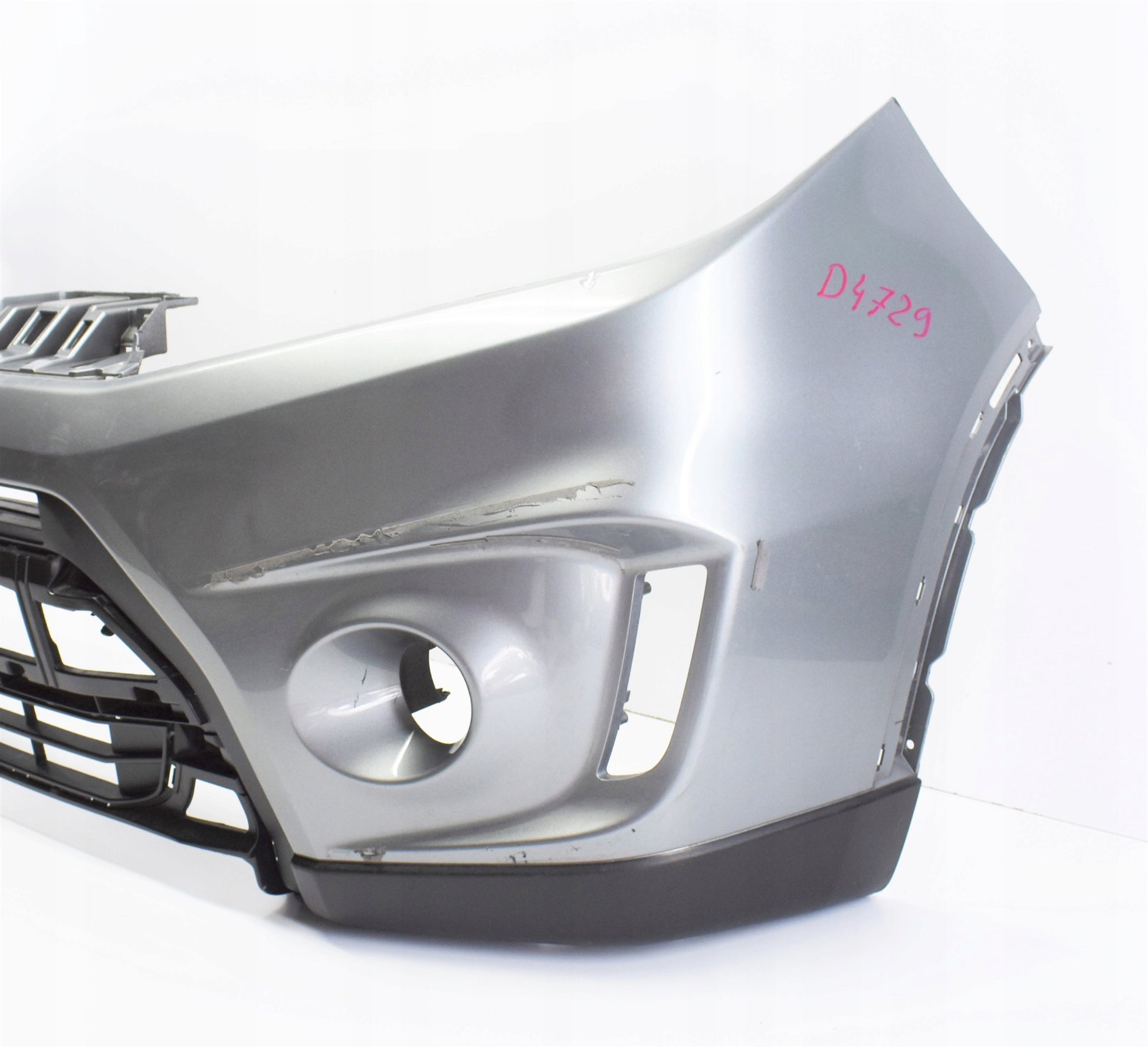 SUZUKI VITARA III FRONT BUMPER EXCELLENT CONDITION