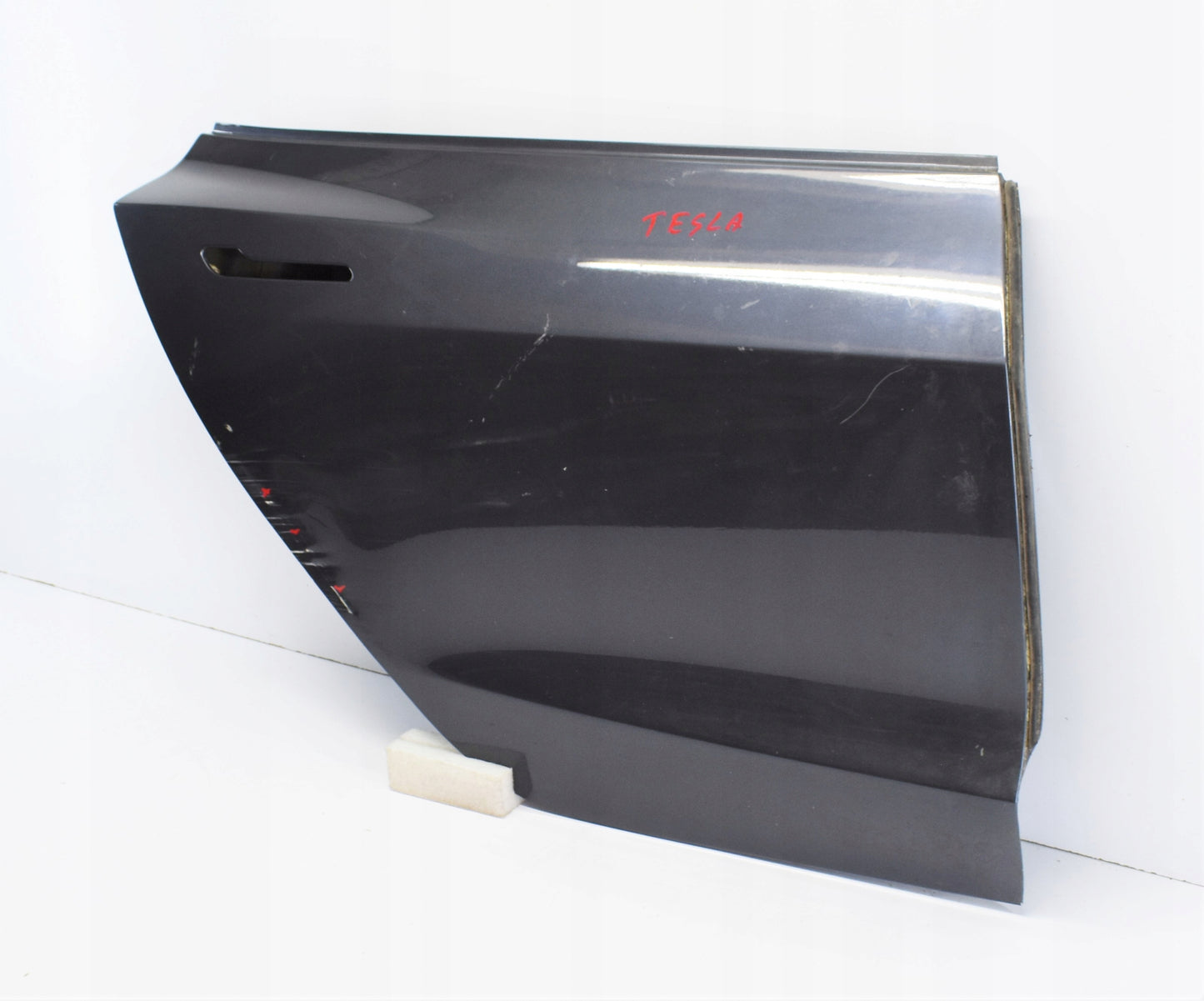 TESLA MODEL 3 RIGHT REAR DOOR ORG