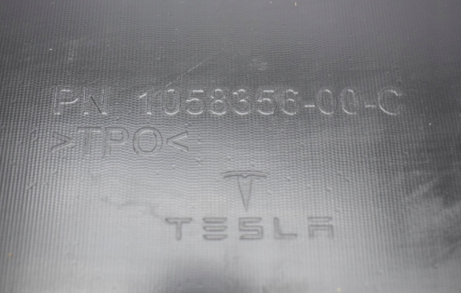 TESLA MODEL X REAR BUMPER DIFFUSER SPOILER ORG