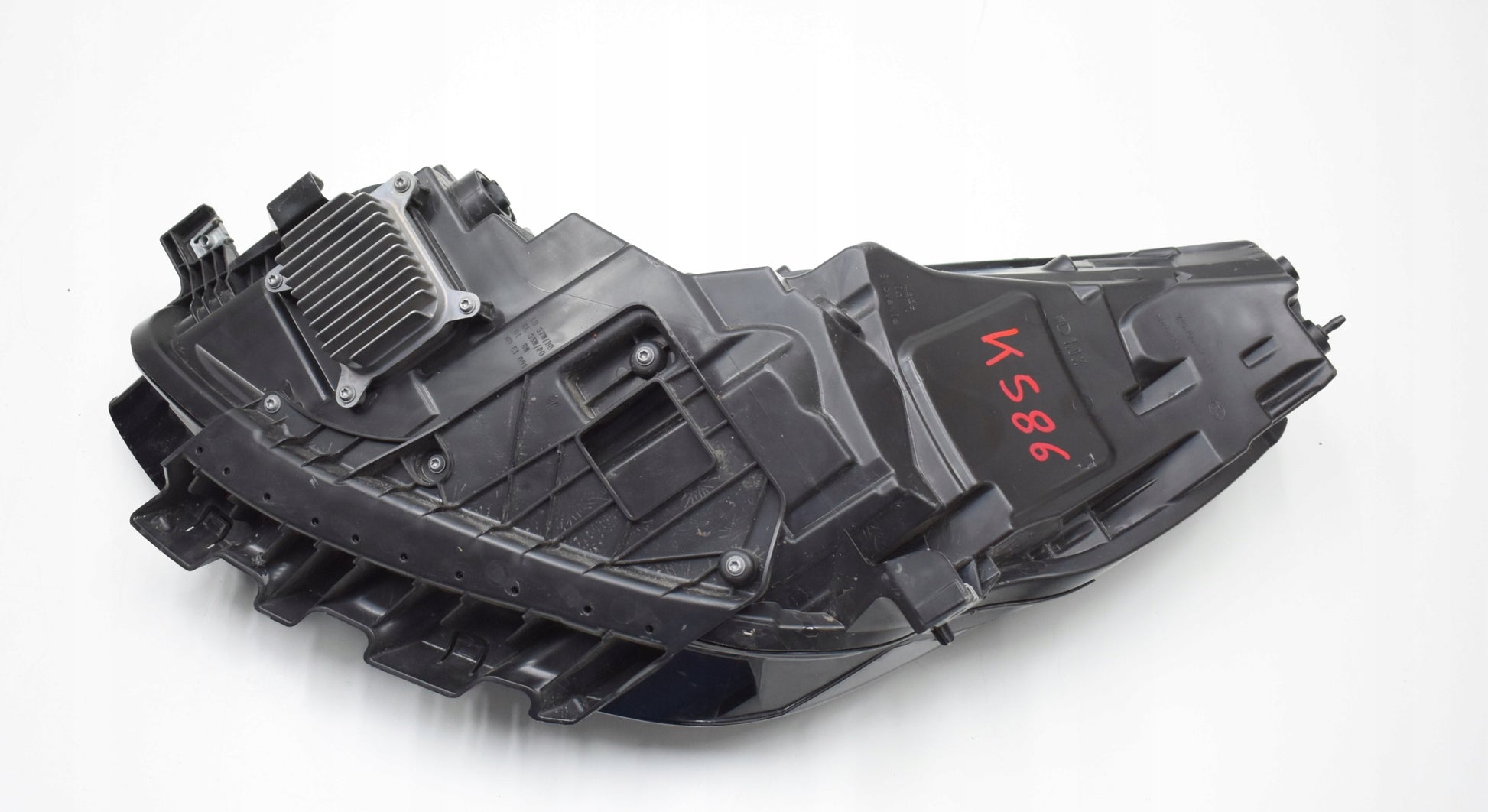 TESLA MODEL Y RIGHT FRONT HEADLIGHT EU ORG