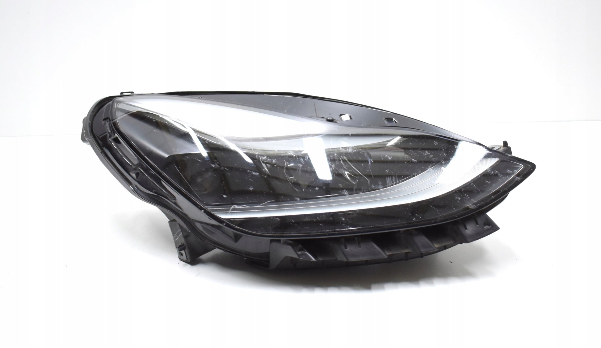 TESLA MODEL Y RIGHT FRONT HEADLIGHT EU ORG
