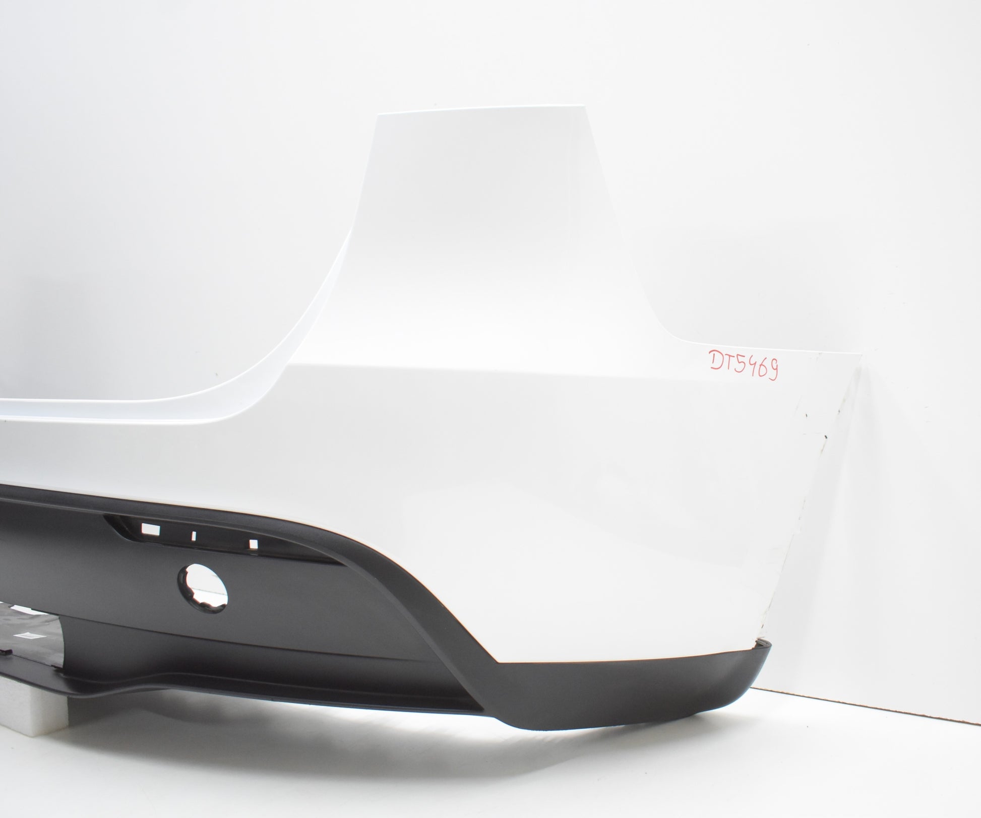 TESLA MODEL Y REAR BUMPER ORG + BOTTOM