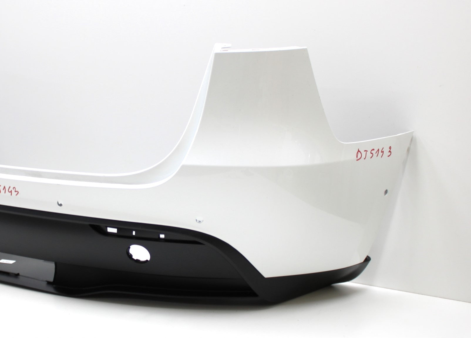 TESLA MODEL Y REAR BUMPER ORG + BOTTOM