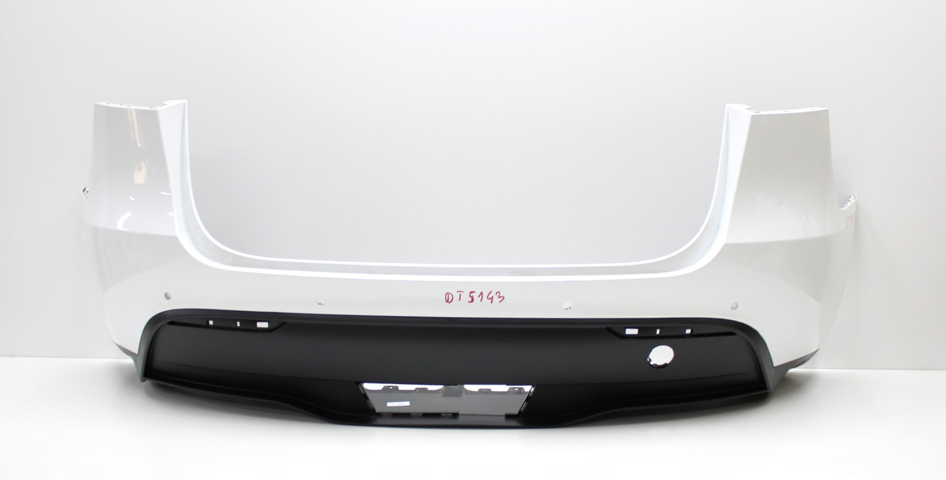 TESLA MODEL Y REAR BUMPER ORG + BOTTOM