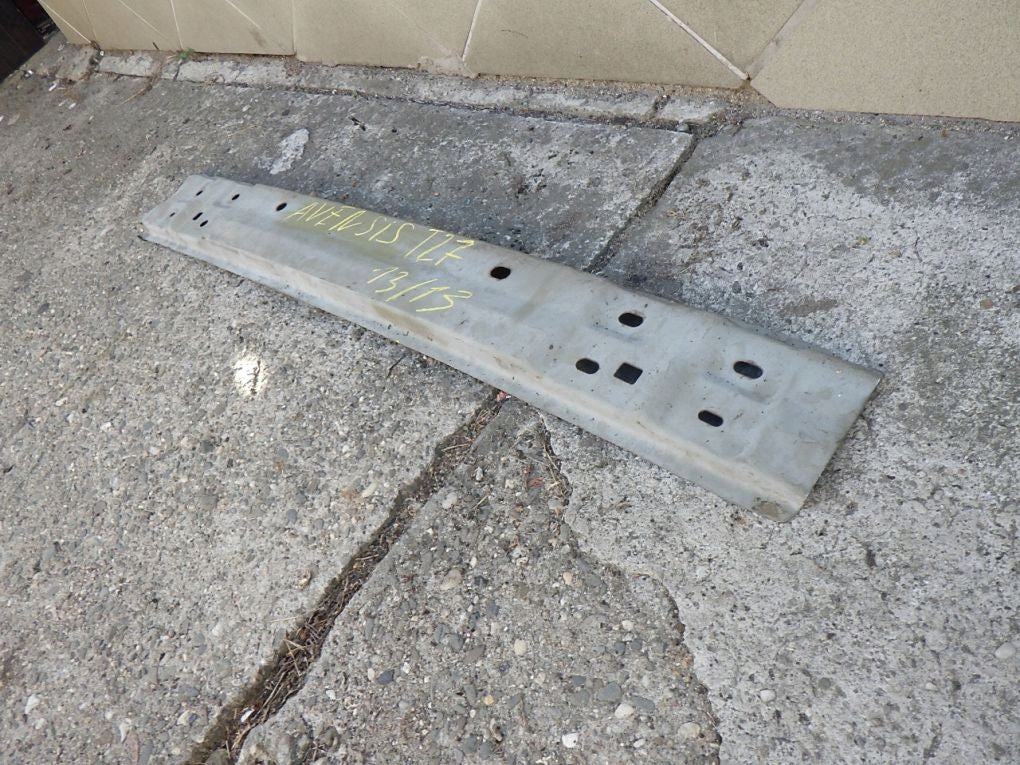 TOYOTA AVENSIS III 3 T27 KOMBI 08- rear bumper beam