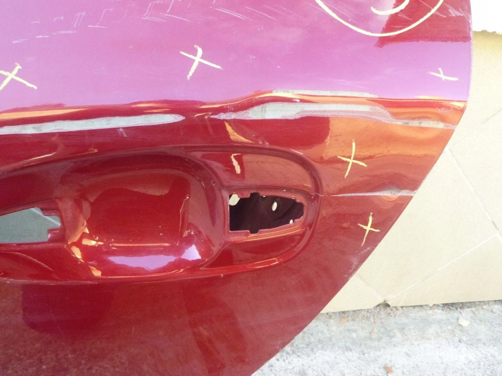 TOYOTA AVENSIS III 3 T27 T29 KOMBI 08- Rear Left Door