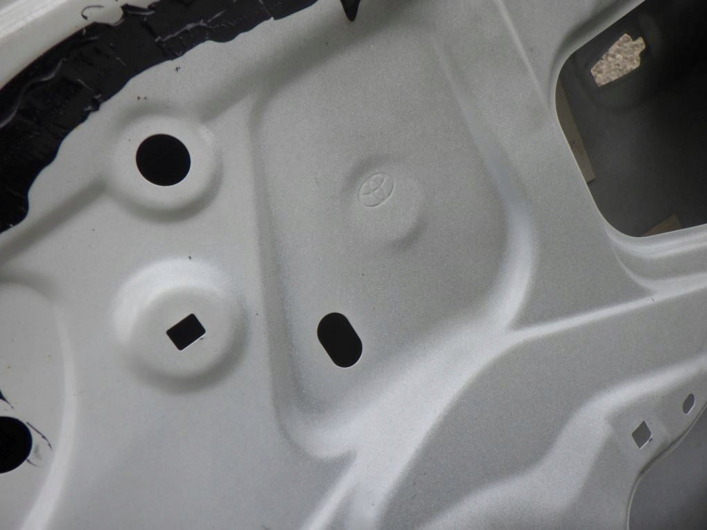 TOYOTA AVENSIS III 3 T27 T29 SEDAN 08- rear right door