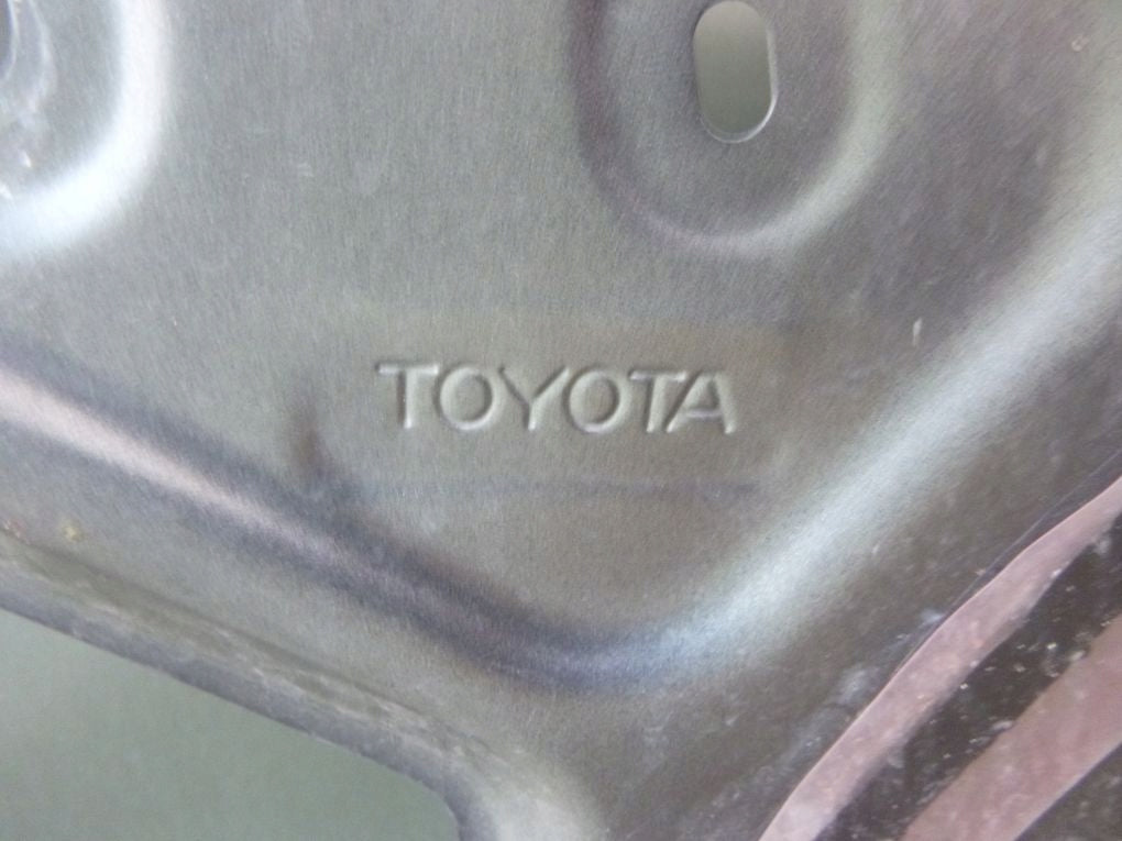 TOYOTA C-HR CHR 16- Right Rear Door