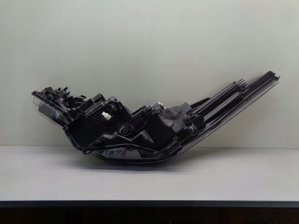 TOYOTA C-HR CHR FULL LED LIFT 18- RIGHT HEADLIGHT