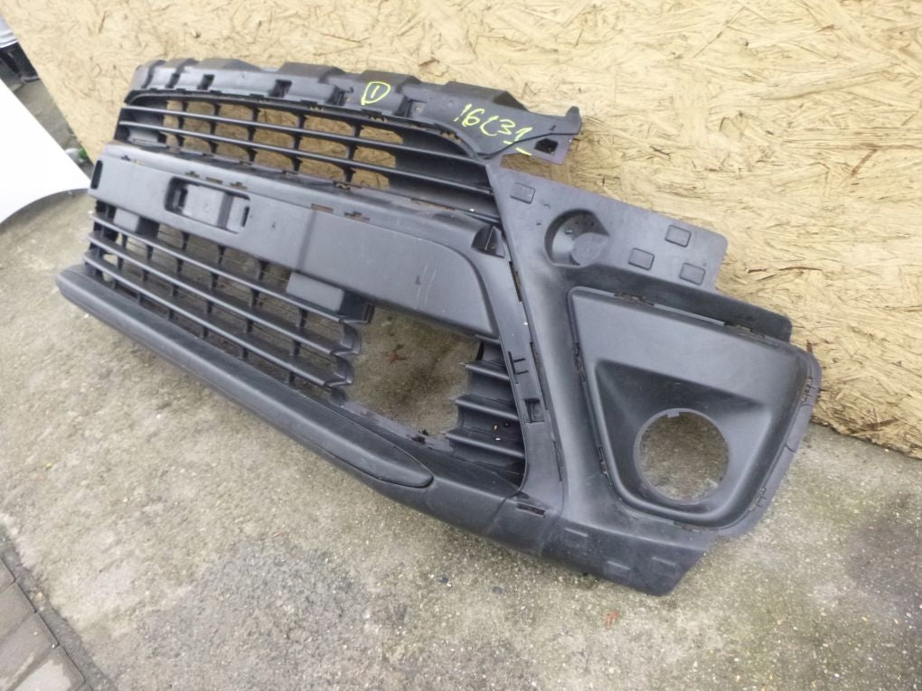 TOYOTA PROACE II 16- Front Bumper without PDC