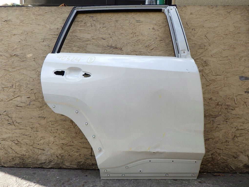 TOYOTA RAV4 RAV 4 V 19- RH rear door