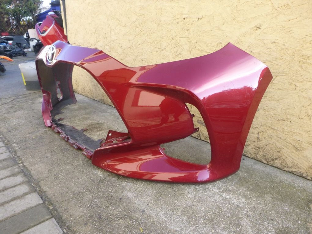 TOYOTA YARIS 4 IV 20- Front Bumper