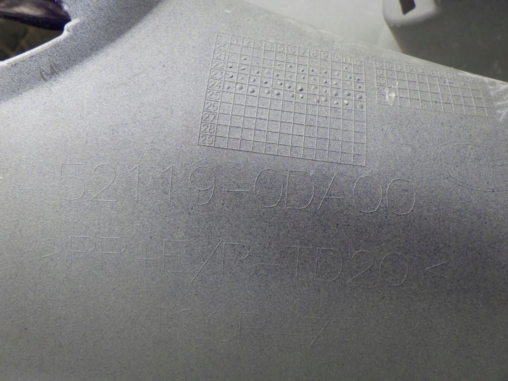 TOYOTA YARIS 4 IV P21 2020- Front Bumper