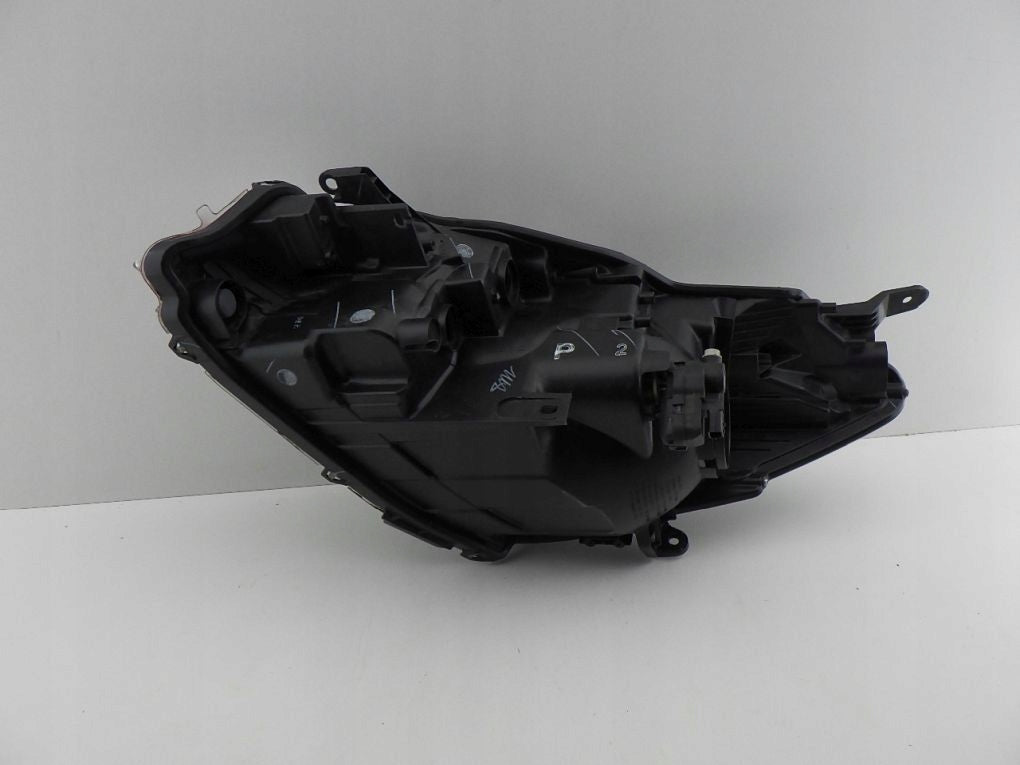 TOYOTA YARIS III 3 LIFT 17- Right Front Lamp