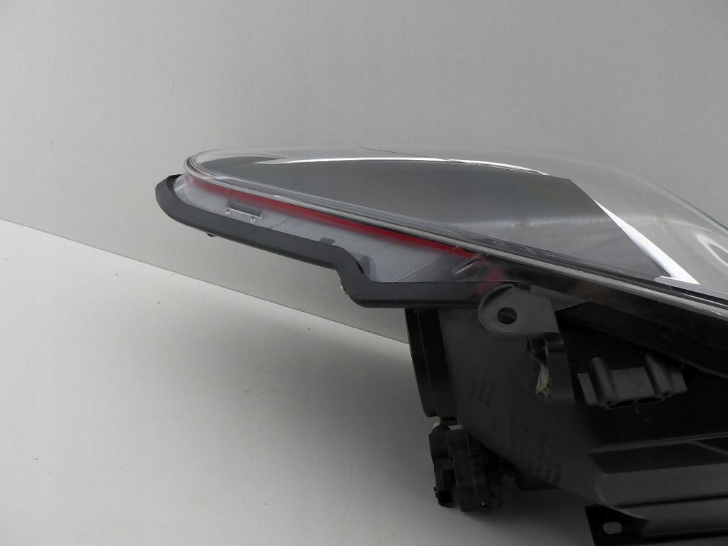 TOYOTA YARIS III 3 LIFT 17- Right Front Lamp